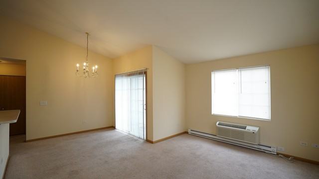 417 Silverstone Dr #417 - Photo 3 of 13