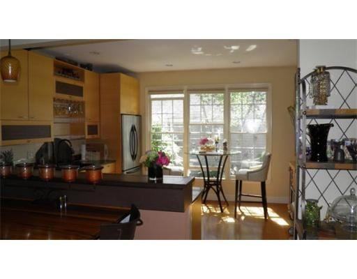 213 Willow Brook Dr #213 - Photo 3 of 16