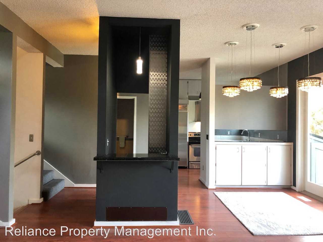 1545 Rosemont Rd - Photo 2 of 45