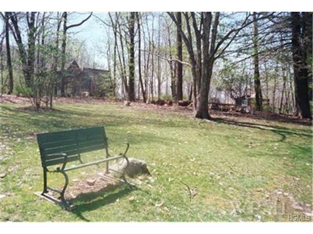 2 Vine Rd - Photo 2 of 10