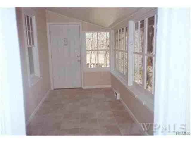 2 Vine Rd - Photo 3 of 10