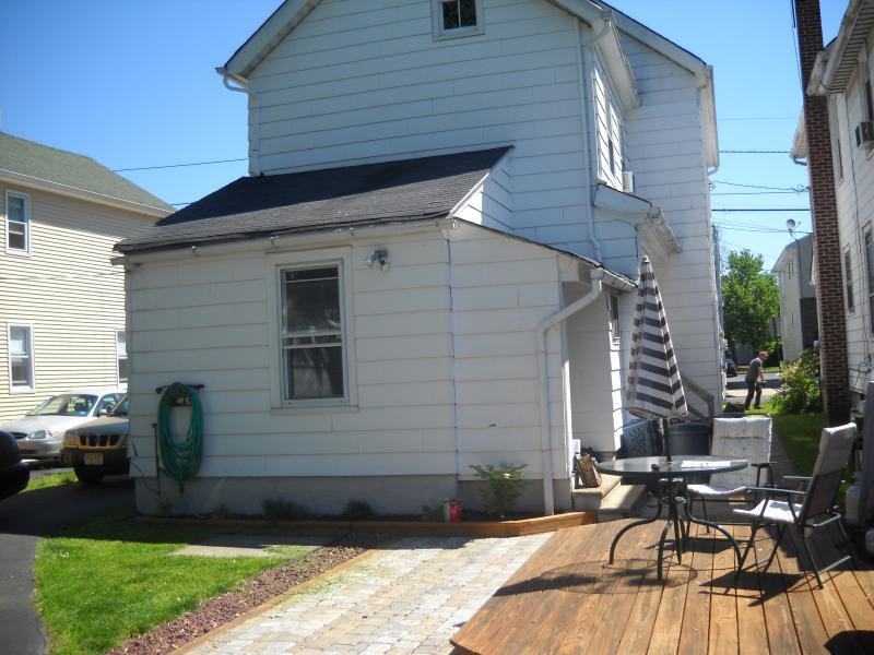 7 2nd Ave - Photo 2 of 7