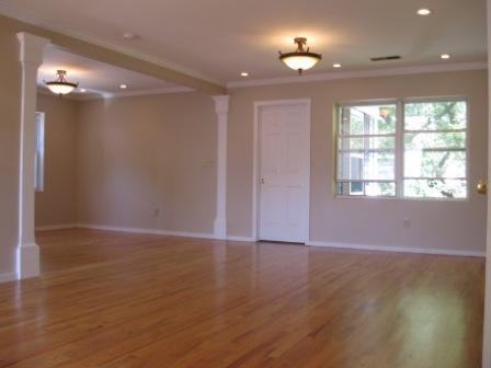 575 North Broadway #4 - Photo 2 of 6