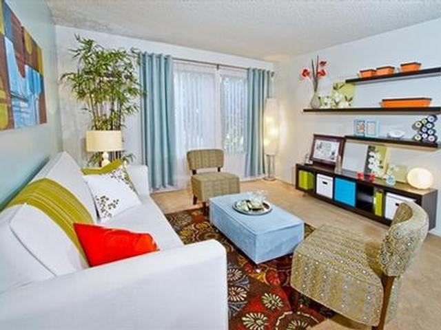 10000 Imperial Hwy - Photo 5 of 11