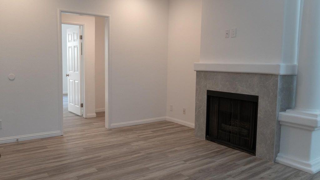 3815 McLaughlin Avenue #1 Bedroom - Photo 3 of 10