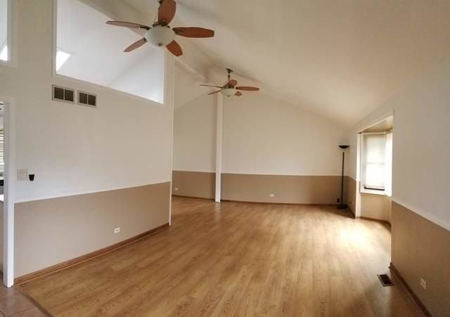 10S250 Skyline Dr - Photo 2 of 14