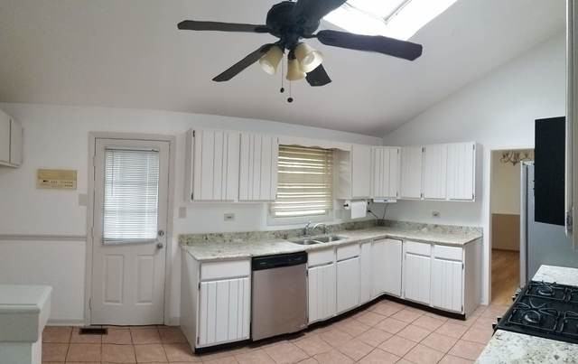 10S250 Skyline Dr - Photo 3 of 14