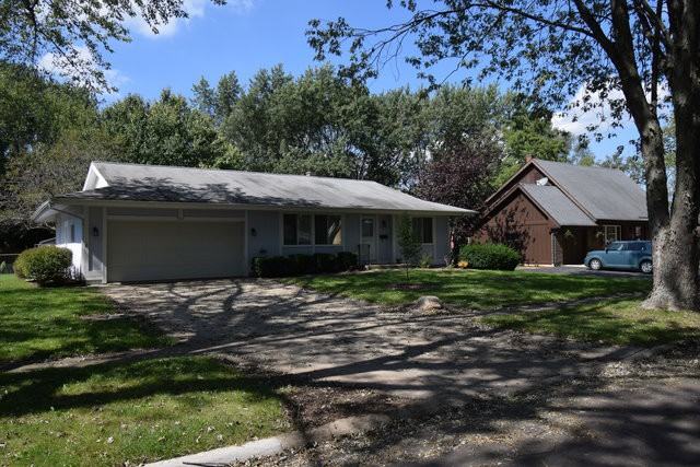 962 Denton Ct - Photo 2 of 15