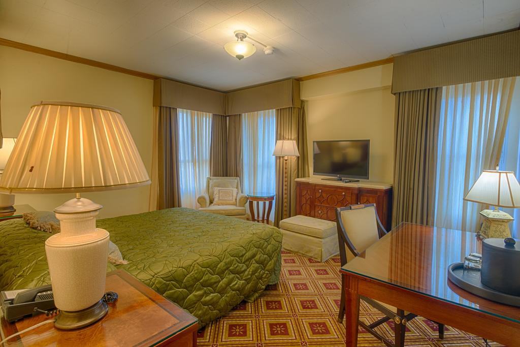 610 Polk Street - Photo 2 of 10