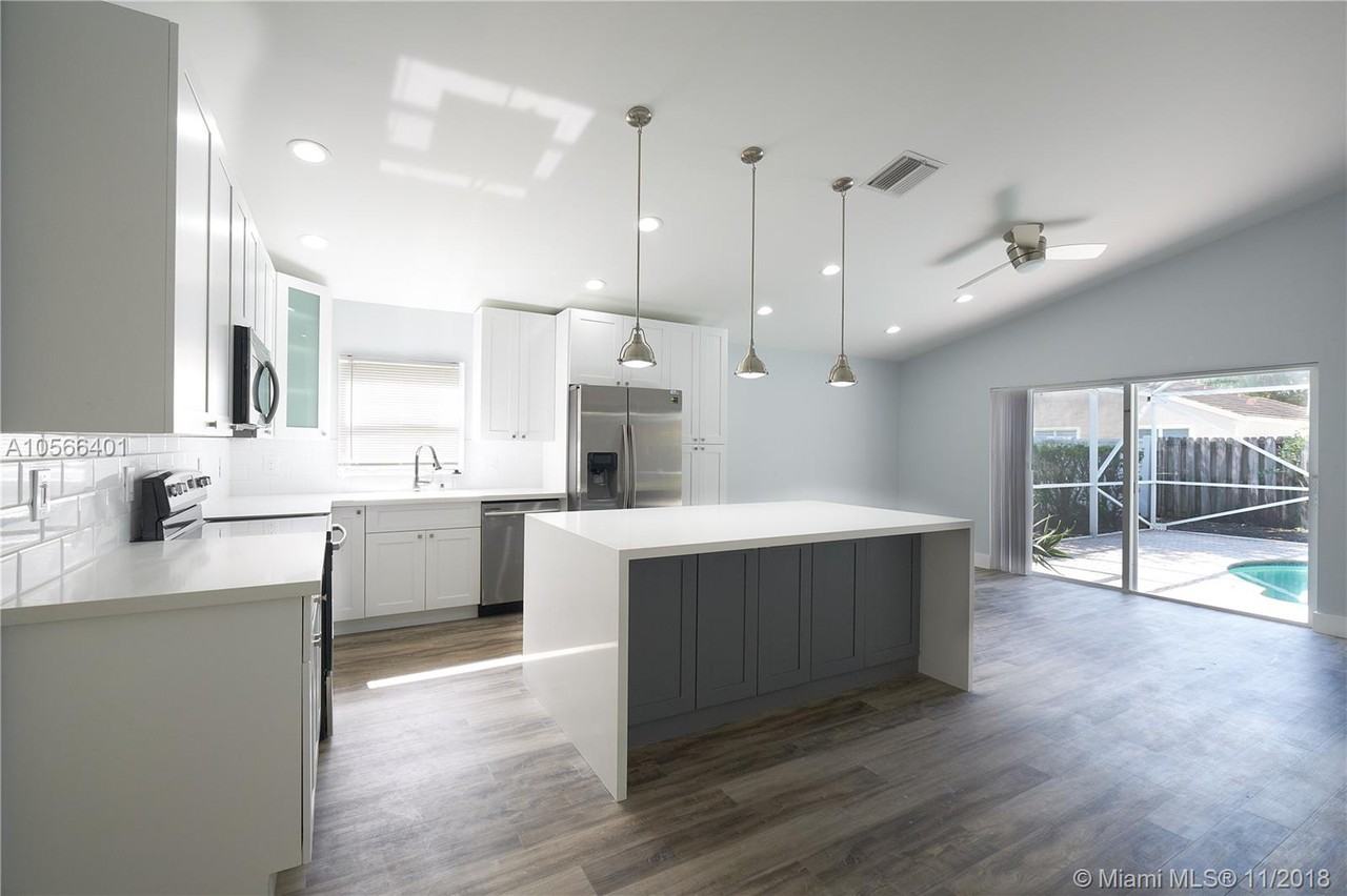 1132 Northwest 143rd Avenue - Photo 3 of 23