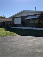 2513 Northeast 33rd Avenue #2 - Photo 3 of 4