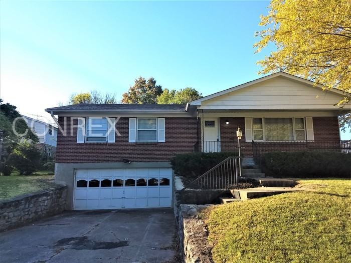 1439 Evencrest Dr - Photo 2 of 25