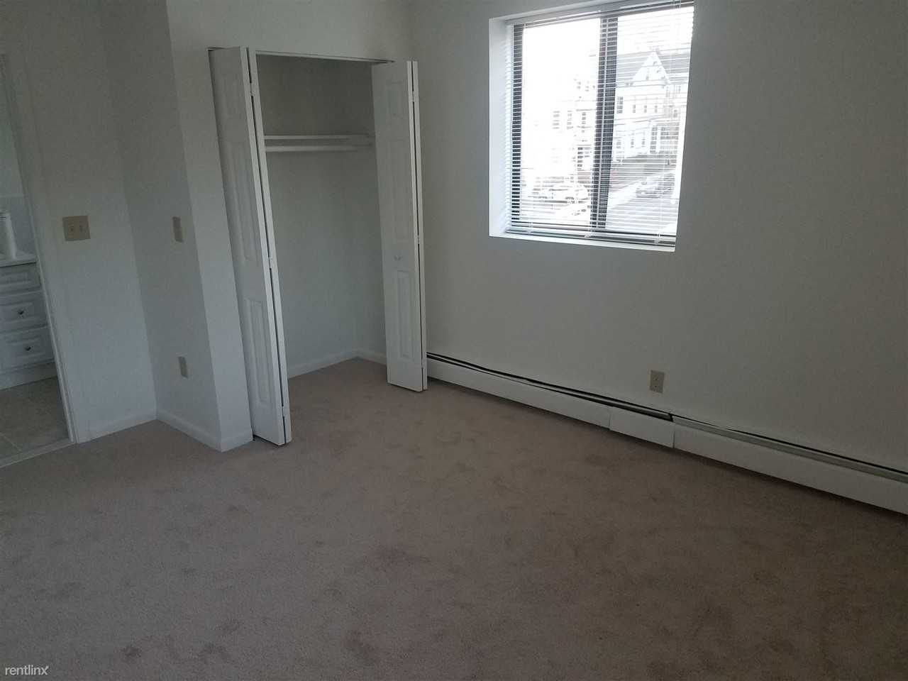 43 Eleanor St - Photo 2 of 11