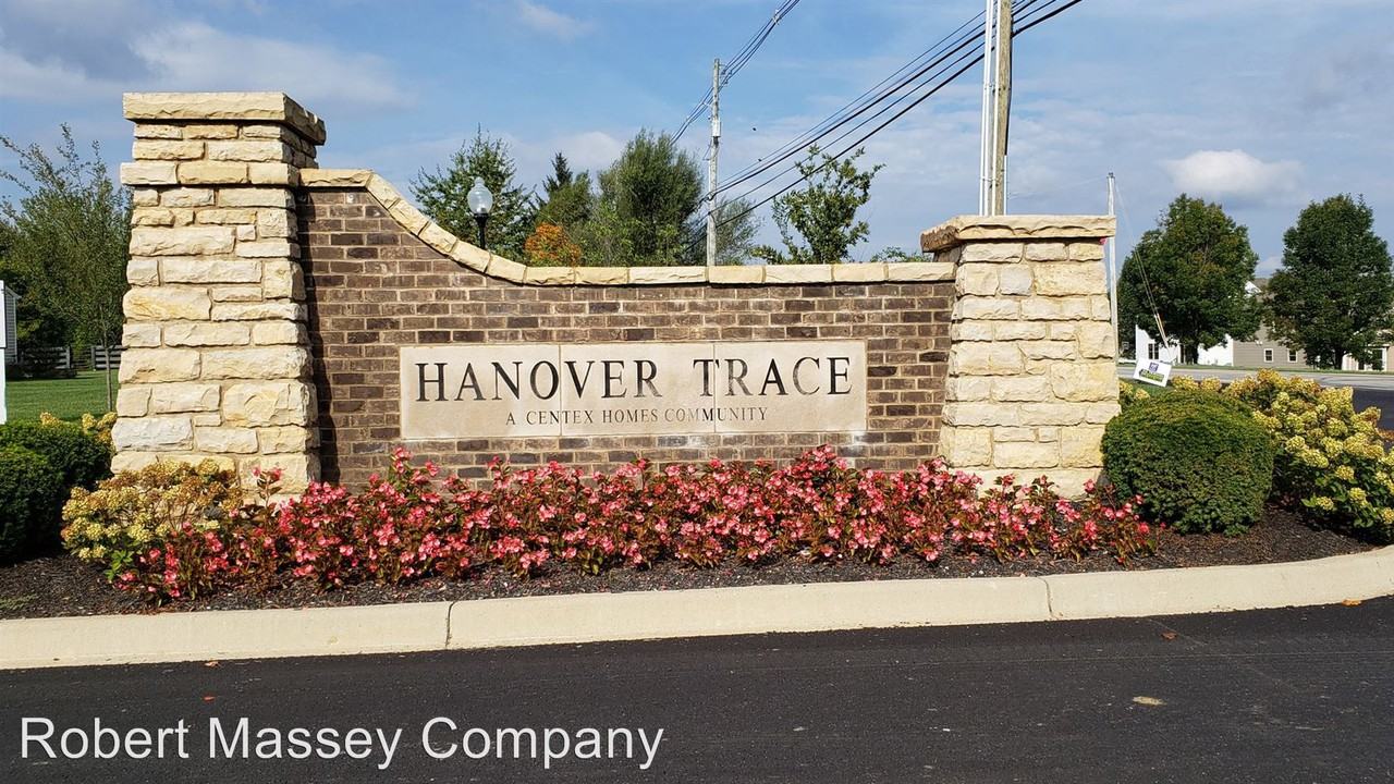 11721 Trottingham Circle - Photo 2 of 6