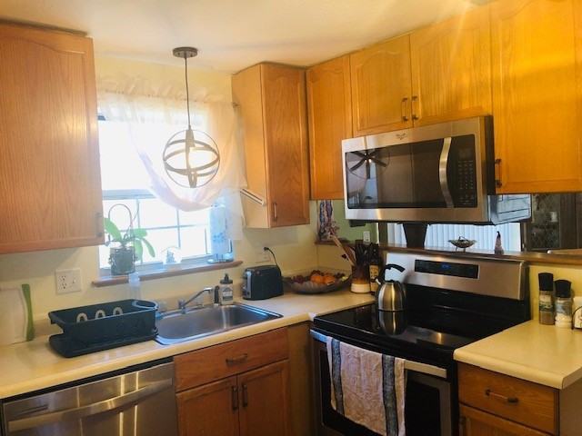 3 Belgian Ct - Photo 3 of 11