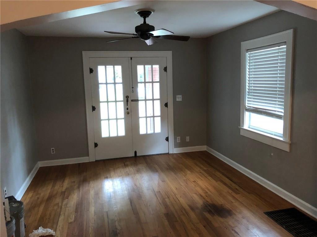 5854 Primrose Ave - Photo 2 of 12