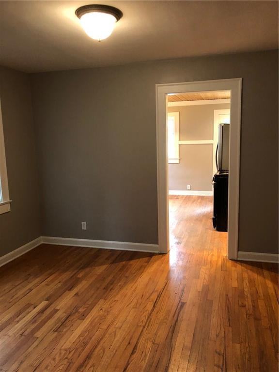 5854 Primrose Ave - Photo 3 of 12