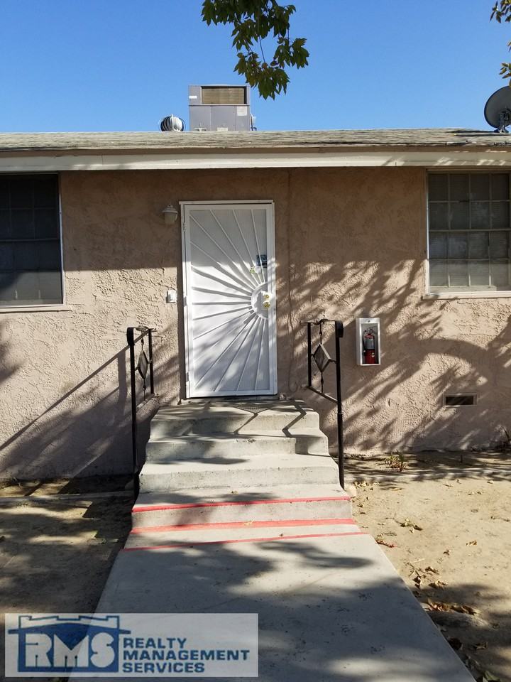 101 Lois Lane #C, Bakersfield, CA 93307 2 Bedroom ...