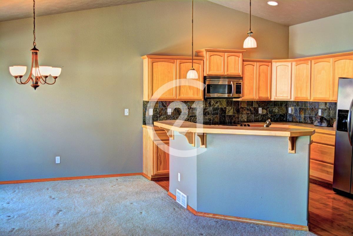 5211 South Myrtle Lane - Photo 3 of 14