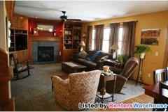 1215 Ashley Ln - Photo 3 of 10