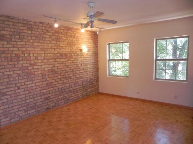 7300 N Sheridan Rd #2 - Photo 3 of 12