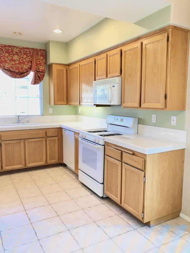 2041 New Haven Ave - Photo 3 of 21