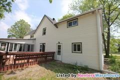 22216 Sunrise Rd NE - Photo 2 of 15