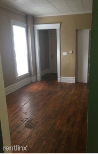 427 Stone Street - Photo 3 of 25