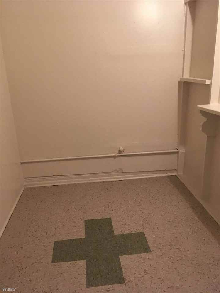 610 N Dallas St - Photo 2 of 5