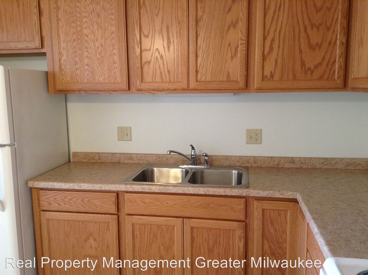 1118 Fleetfoot Drive - Photo 3 of 13