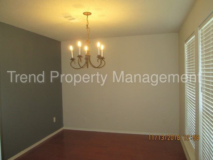 4083 Freedom Ln - Photo 3 of 20