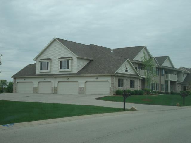 6631 Spring Hill Dr #67 - Photo 2 of 20