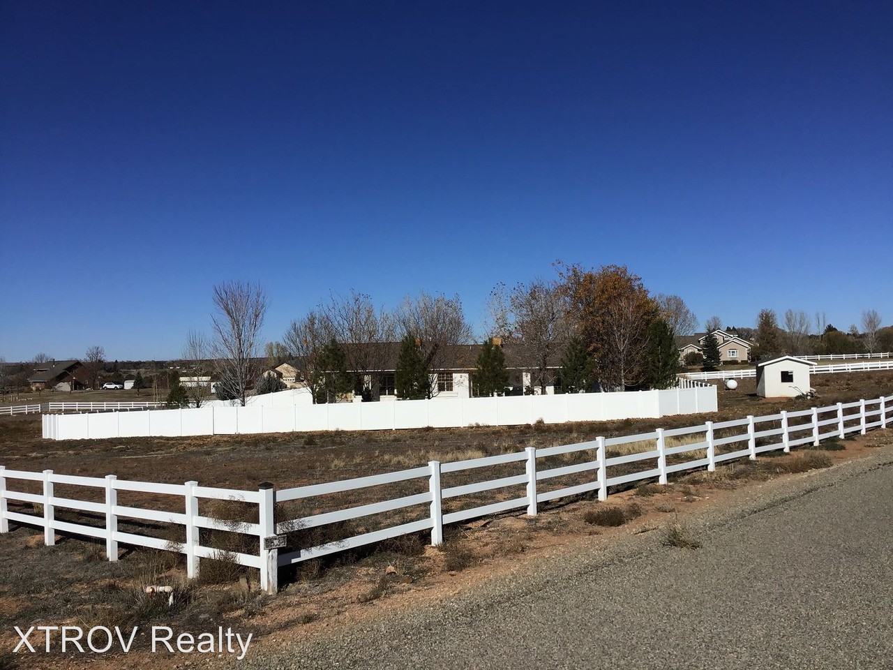25581 Rd N 6 Loop - Photo 3 of 32