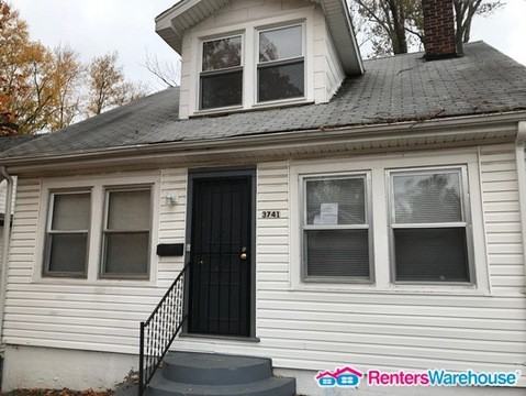 3741 Sylvan Pl - Photo 2 of 16