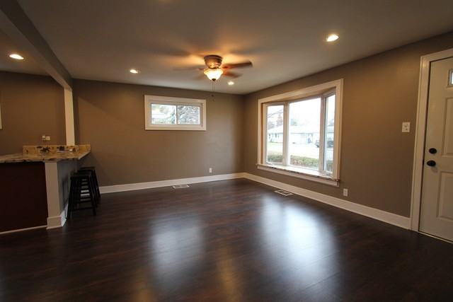 4618 W 89th St - Photo 2 of 15
