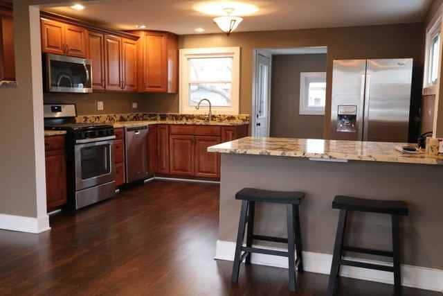 4618 W 89th St - Photo 3 of 15