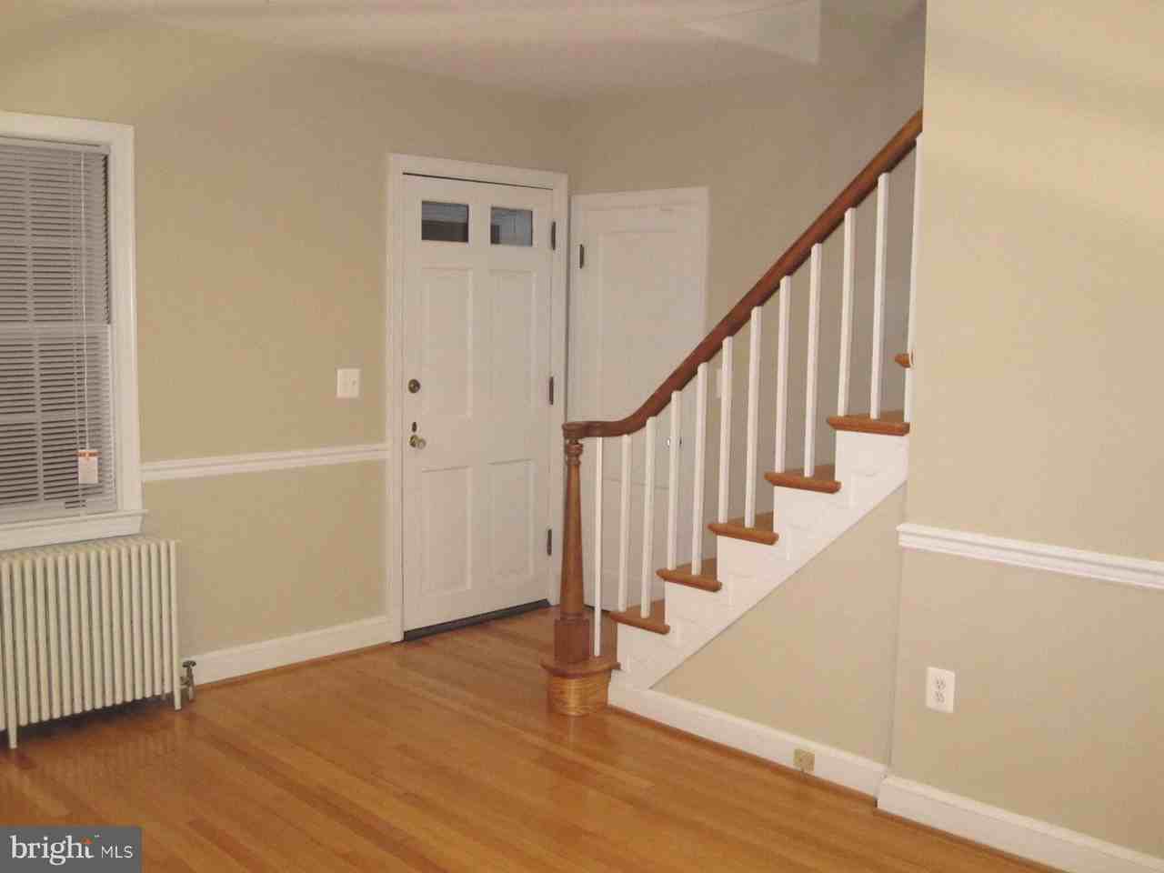 3117 2nd Rd N - Photo 3 of 36