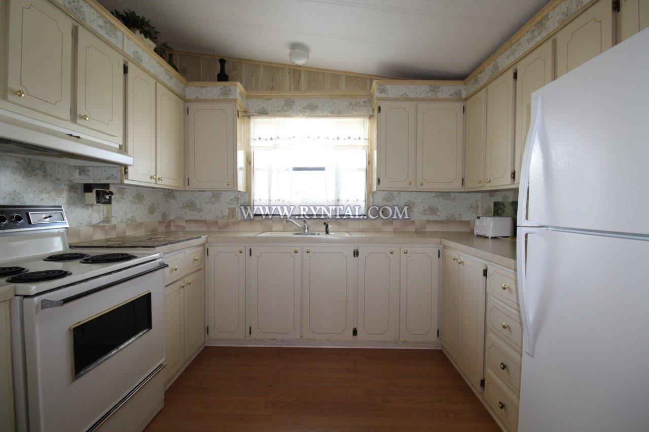 4929 Sea Island Avenue - Photo 2 of 17