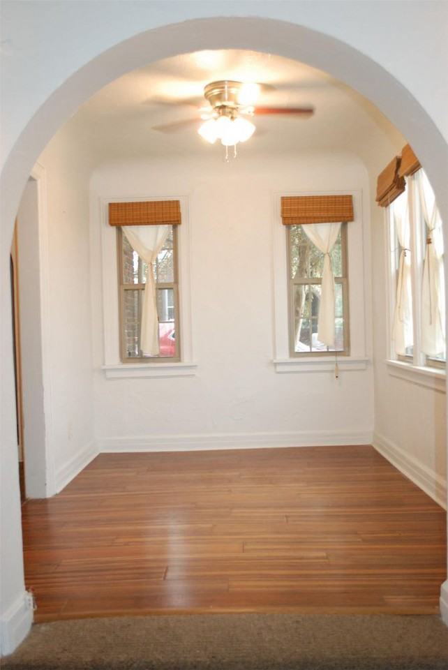 3520 N Western Ave - Photo 3 of 12