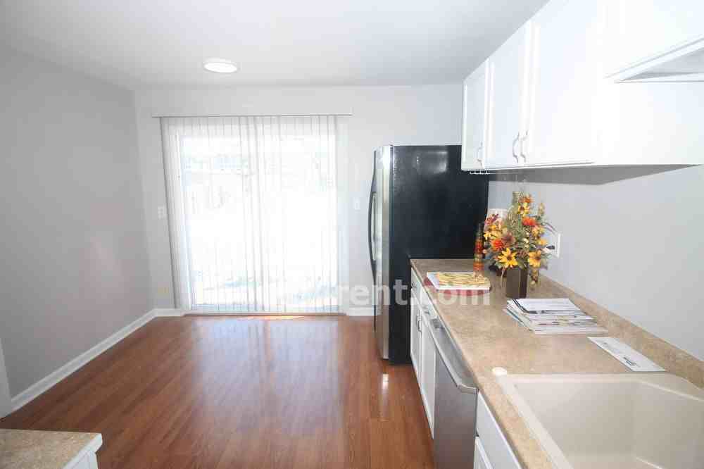 7027 Hadley St - Photo 3 of 12