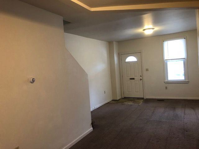 430 Herman Ave - Photo 3 of 11