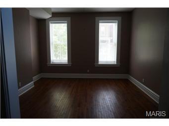 1933 Arsenal St - Photo 3 of 13