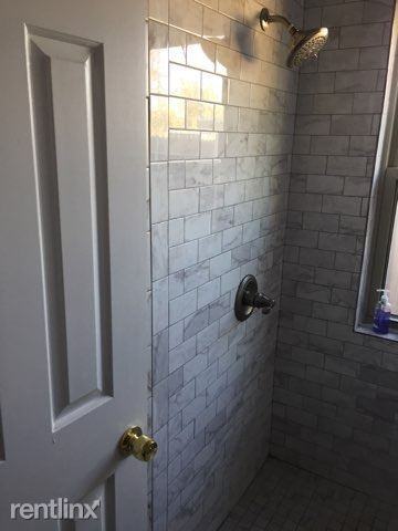 7729 NW 105th Terrace - Photo 3 of 6