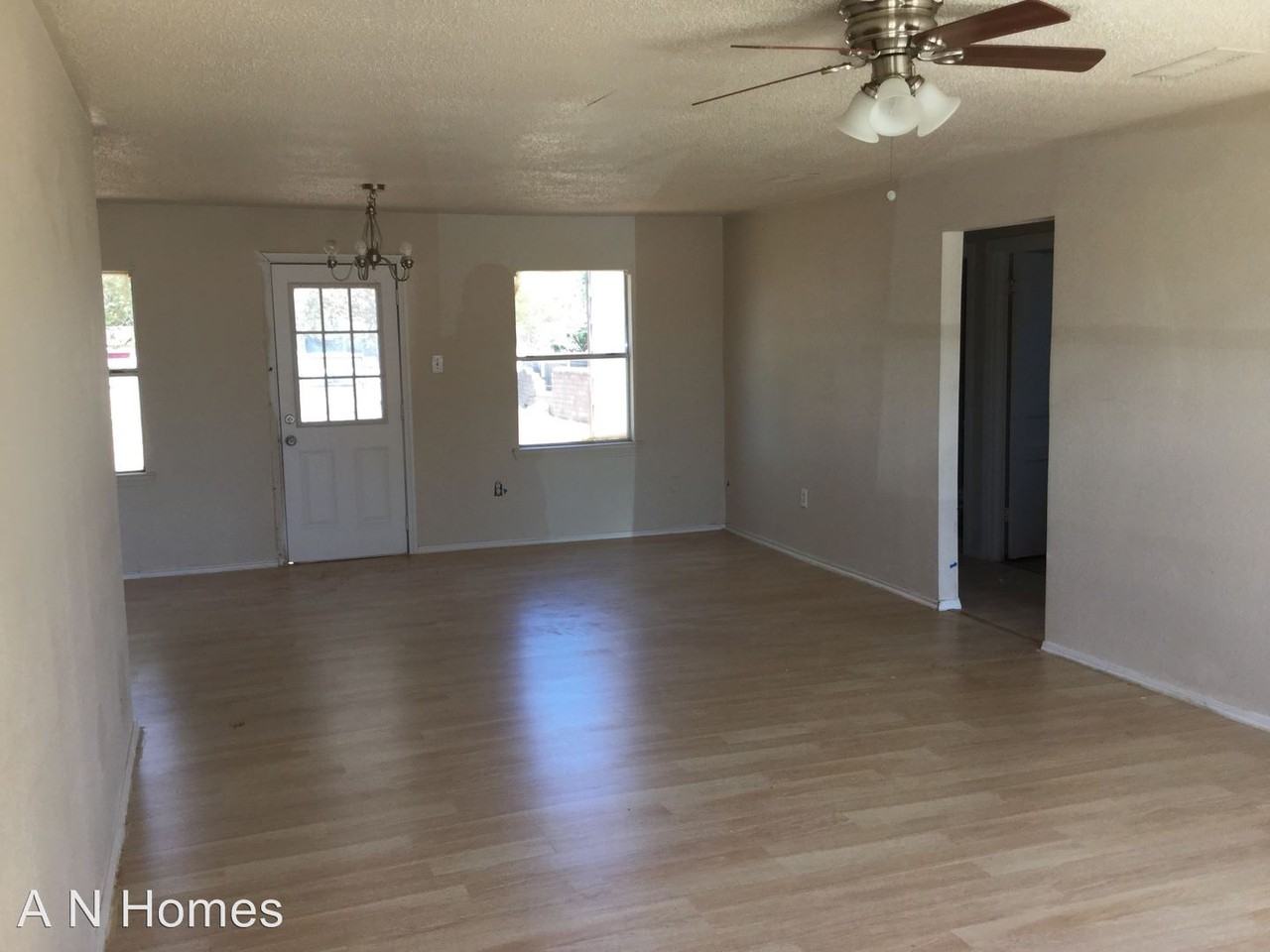 1802 W Washington Ave - Photo 2 of 7