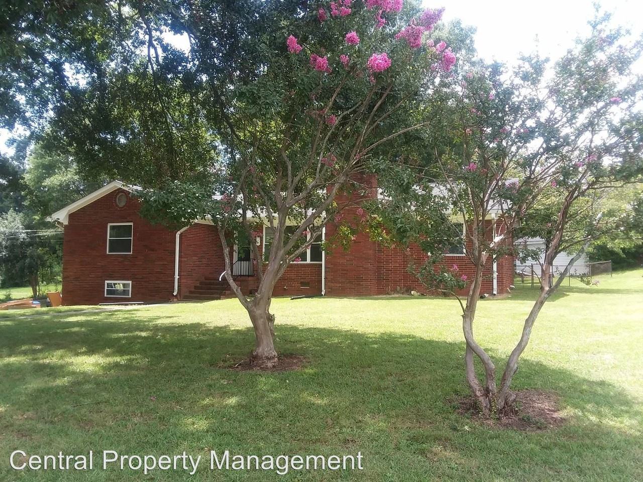 2 Mallory St - Photo 2 of 25