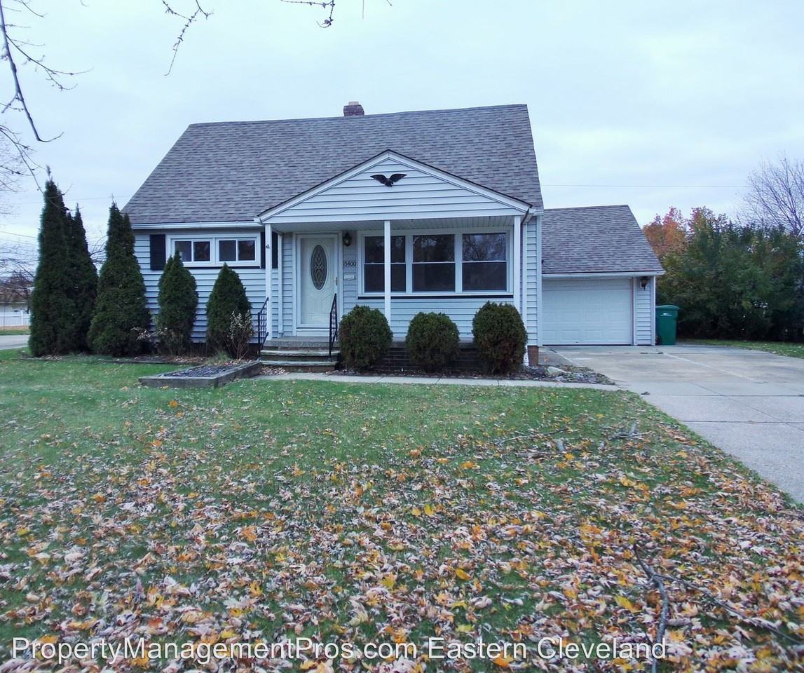 15400 Walvern Blvd - Photo 2 of 46