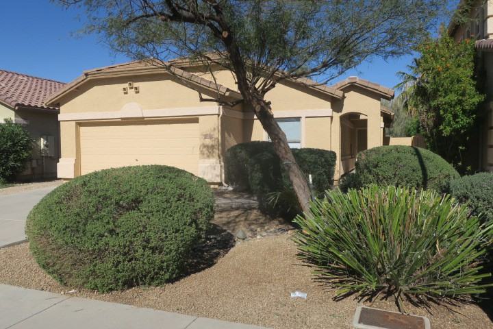 8926 W Hess St - Photo 2 of 20