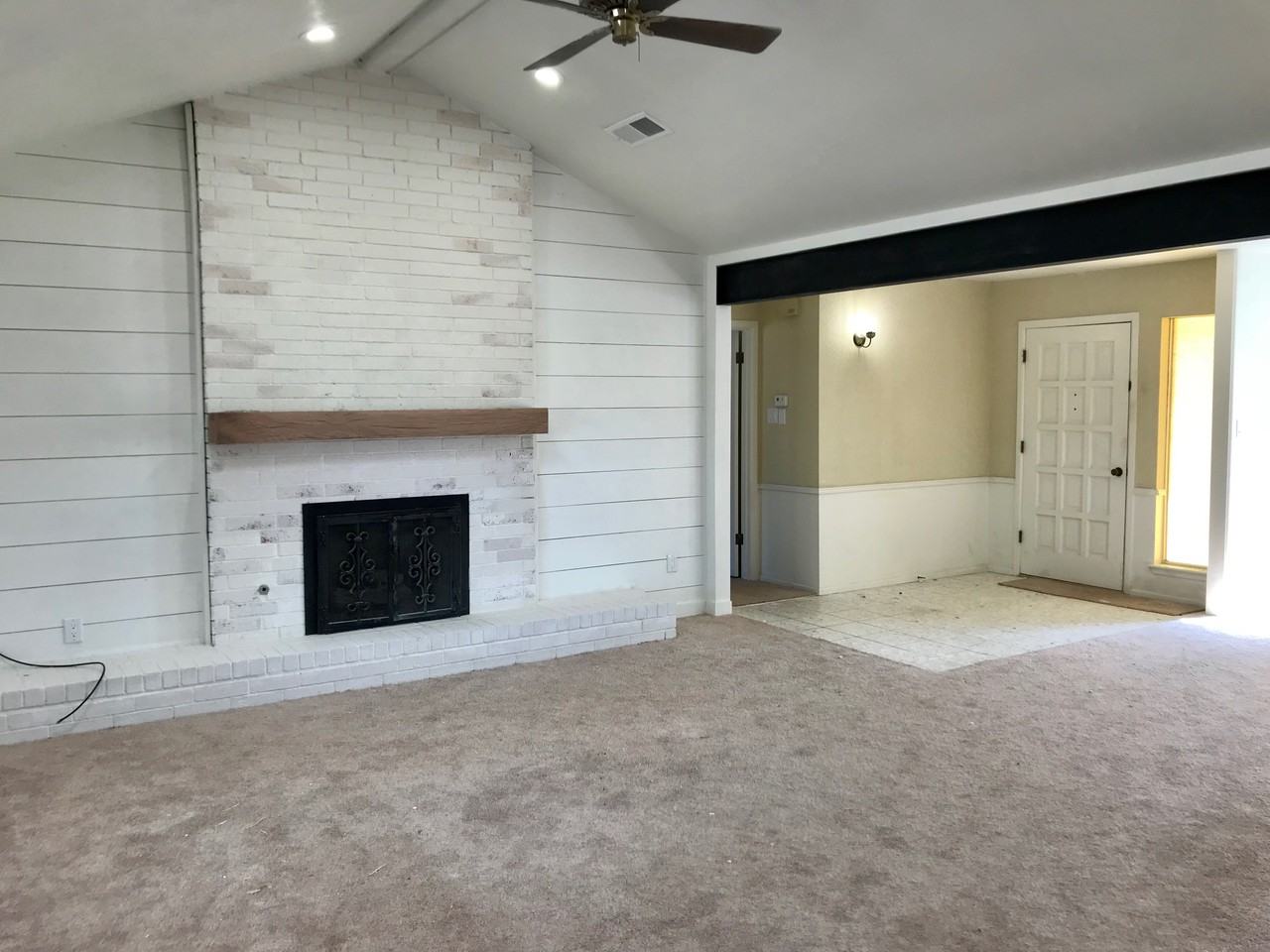 4502 Fannin Ave - Photo 3 of 28