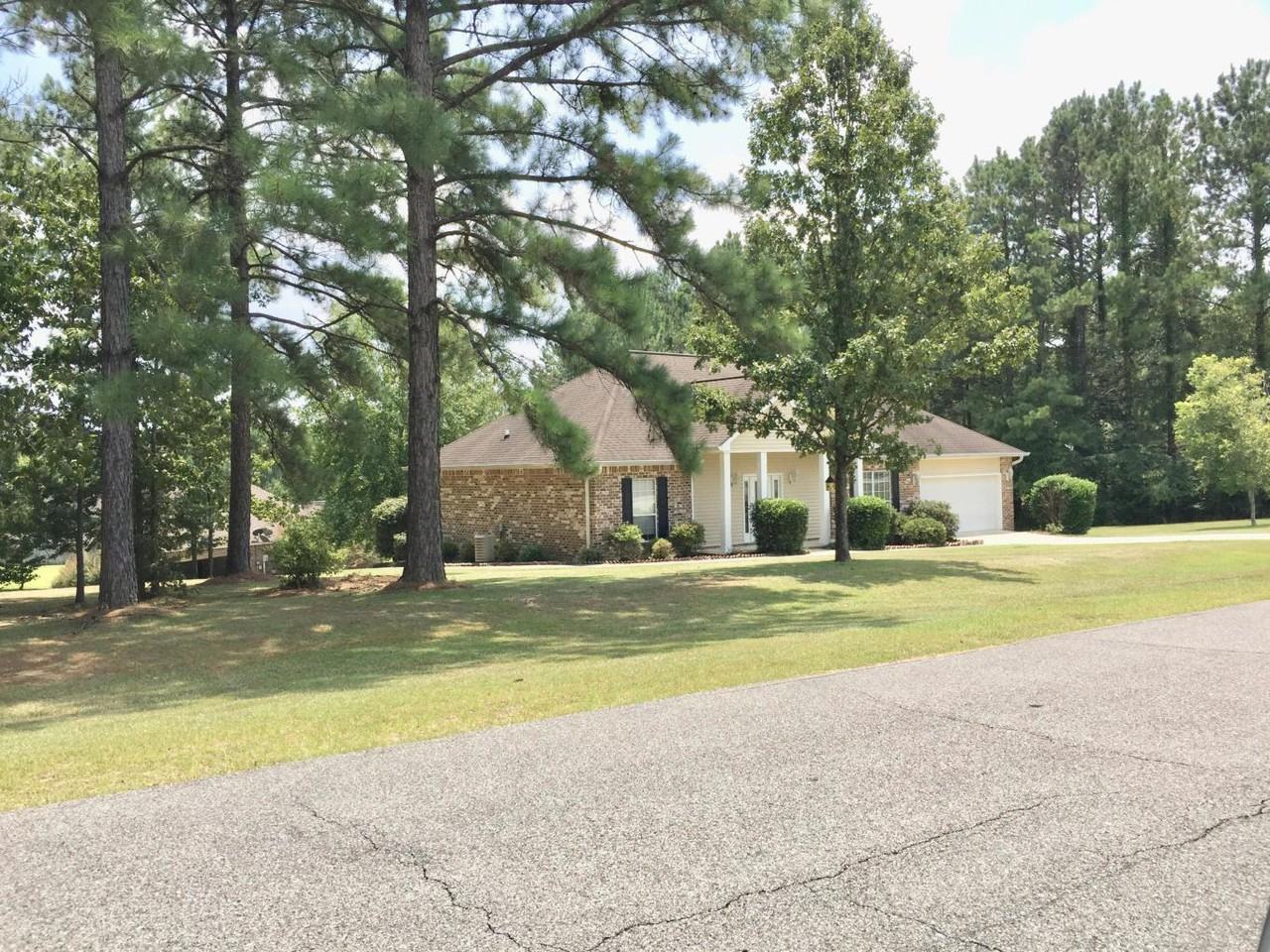 71 Windridge Ln - Photo 2 of 14