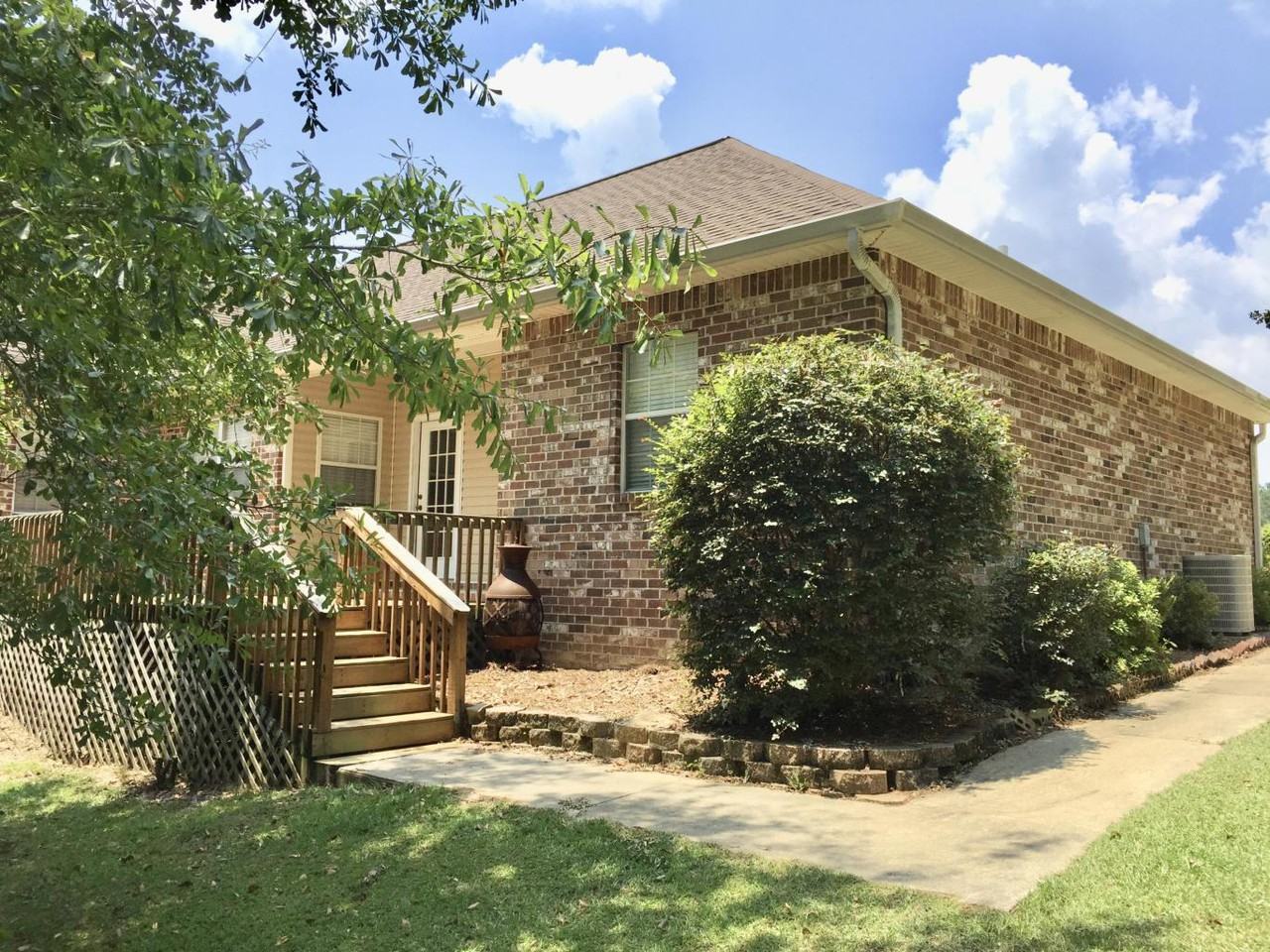 71 Windridge Ln - Photo 3 of 14